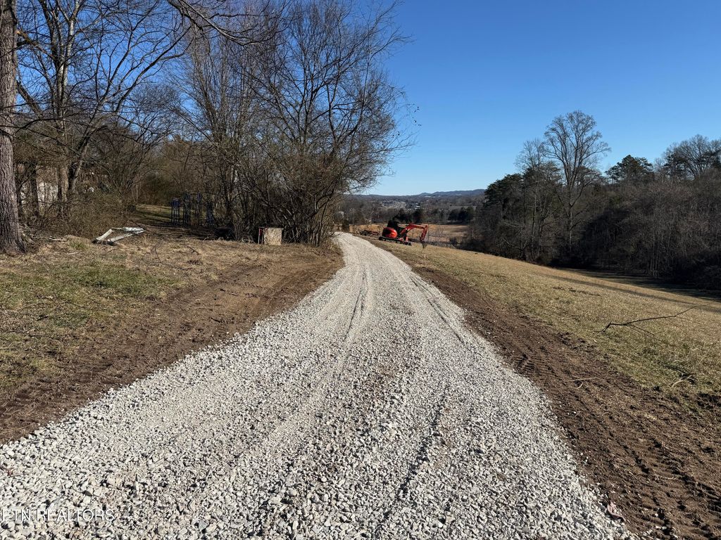 Photo of 0 Bland Rd, Clinton, TN 37716 (MLS # 1332129)