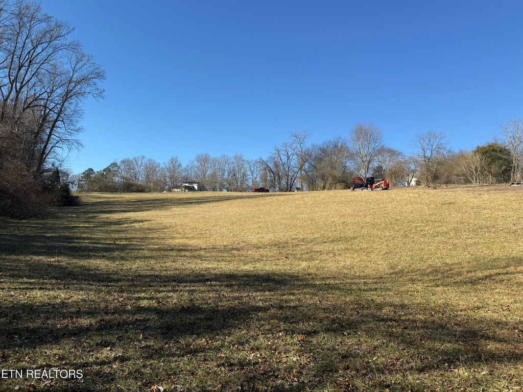 Photo of 0 Bland Rd, Clinton, TN 37716 (MLS # 1332129)