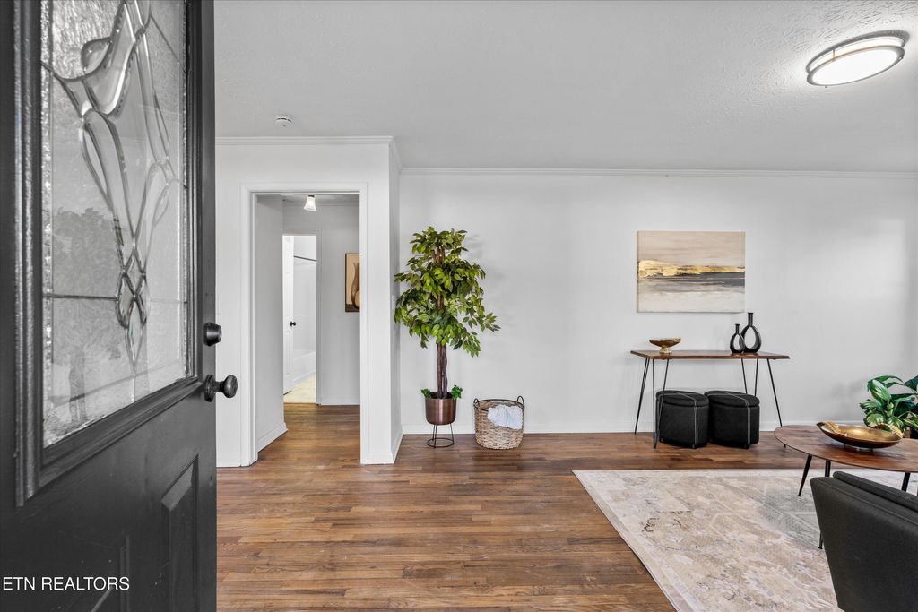 Photo of 206 Bunker Lane, Oak Ridge, TN 37830 (MLS # 1325277)