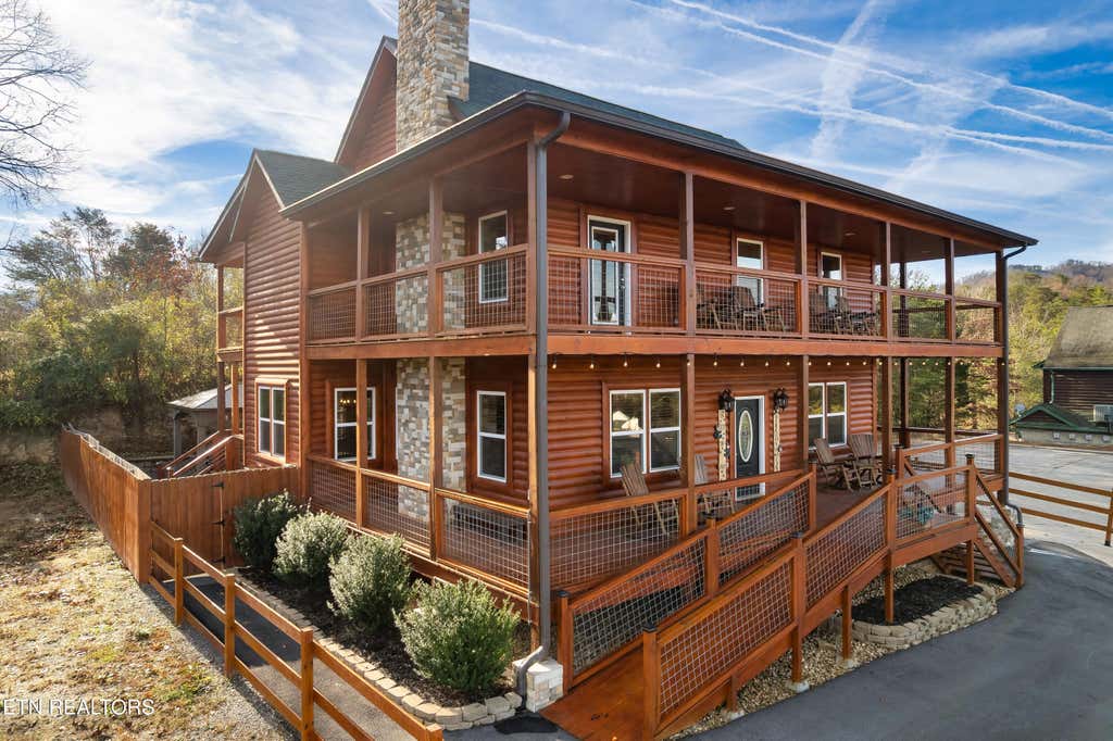 Photo of 2822 Seth Rd, Pigeon Forge, TN 37863 (MLS # 1351644)