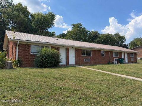 Photo of 1617 Jefferson St, Morristown, TN 37814 (MLS # 1356141)