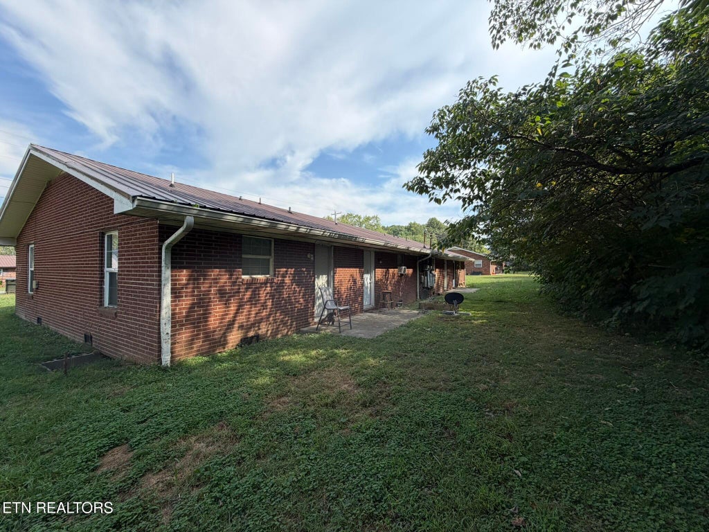 Photo of 1617 Jefferson St, Morristown, TN 37814 (MLS # 1356141)