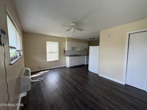 Tiny photo for 1617 Jefferson St, Morristown, TN 37814 (MLS # 1356141)