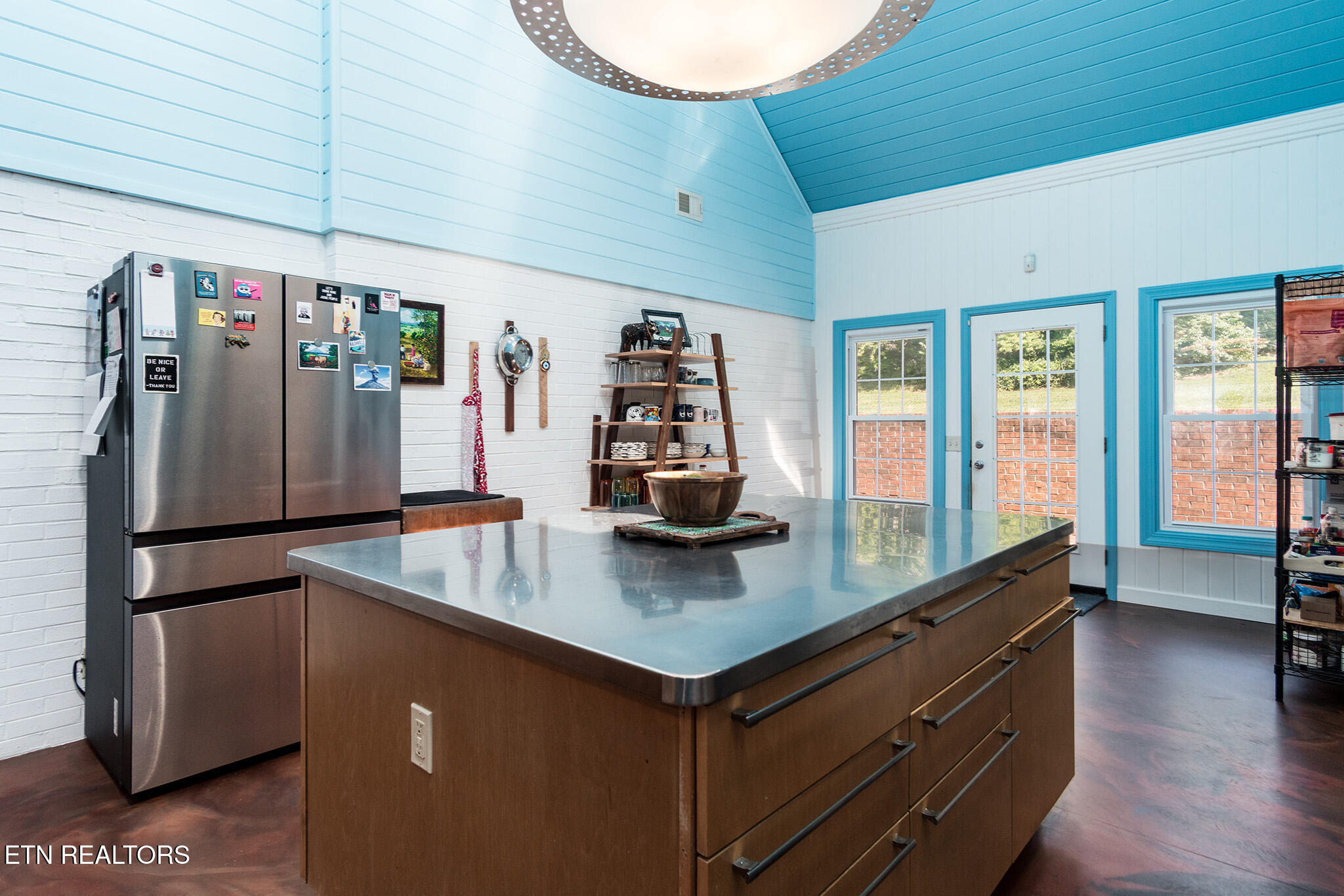 Knoxville, Tennessee 37919, United States, 4 Bedrooms Bedrooms, ,4 BathroomsBathrooms,Residential,Active,117499