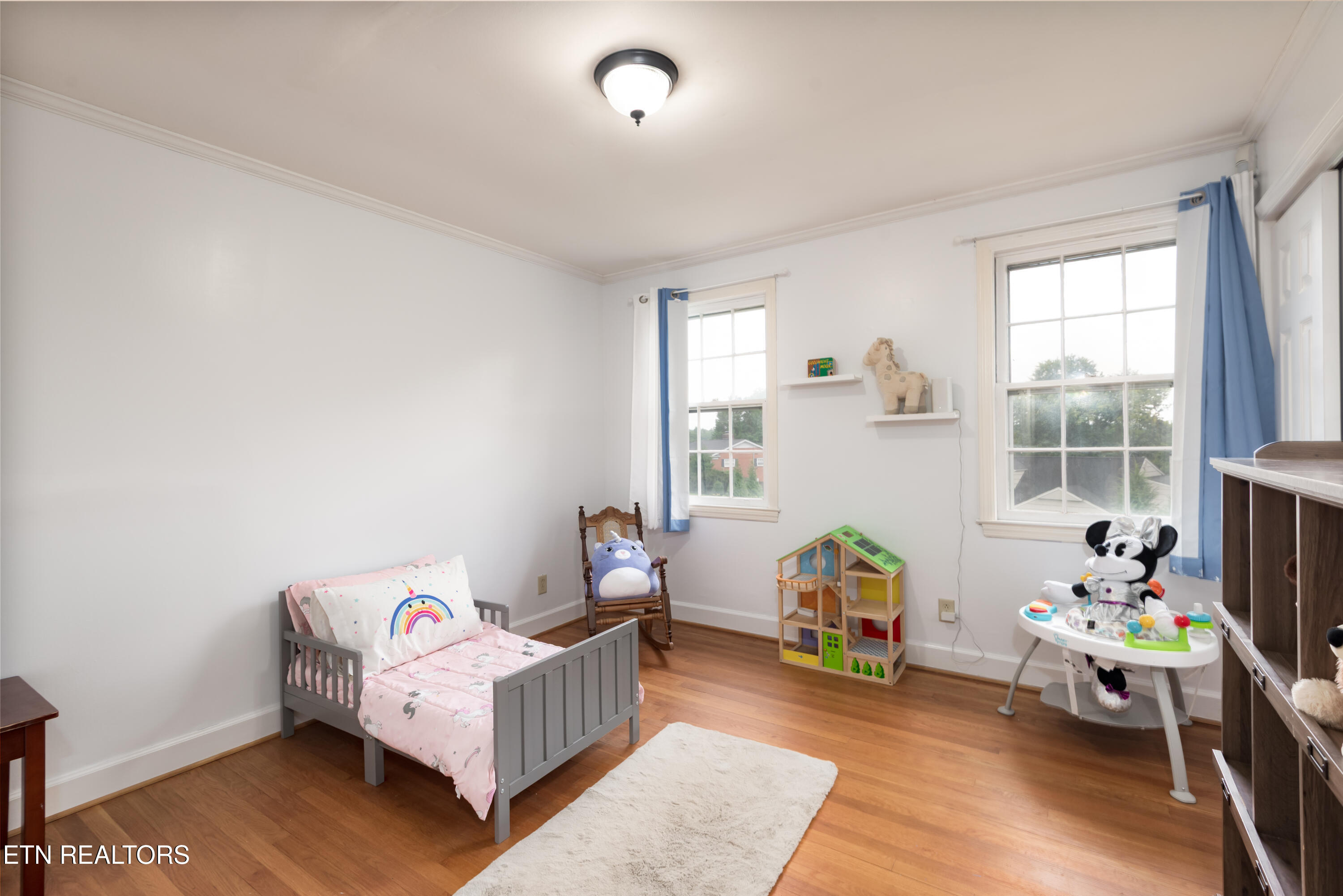 Knoxville, Tennessee 37919, United States, 4 Bedrooms Bedrooms, ,4 BathroomsBathrooms,Residential,Active,117499