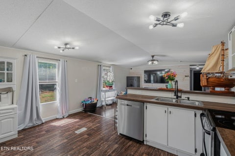 Tiny photo for 257 McClung Rd, Madisonville, TN 37354 (MLS # 1355393)