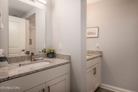 Tiny photo for 115 Willow Ave #204, Knoxville, TN 37915 (MLS # 1341402)