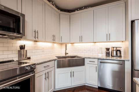 Tiny photo for 115 Willow Ave #204, Knoxville, TN 37915 (MLS # 1341402)