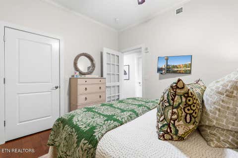 Tiny photo for 115 Willow Ave #204, Knoxville, TN 37915 (MLS # 1341402)