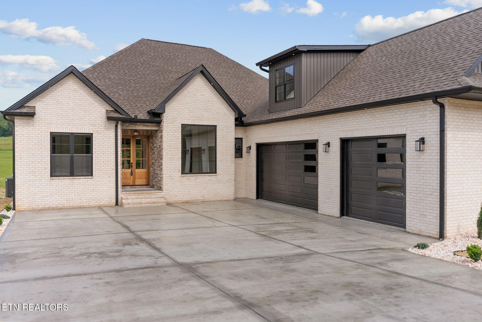 210 Big Oak Drive
