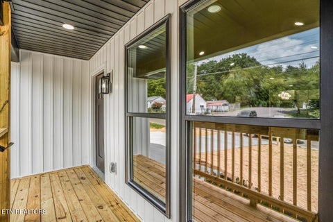 Tiny photo for 136 W Moody Ave, Knoxville, TN 37920 (MLS # 1354849)