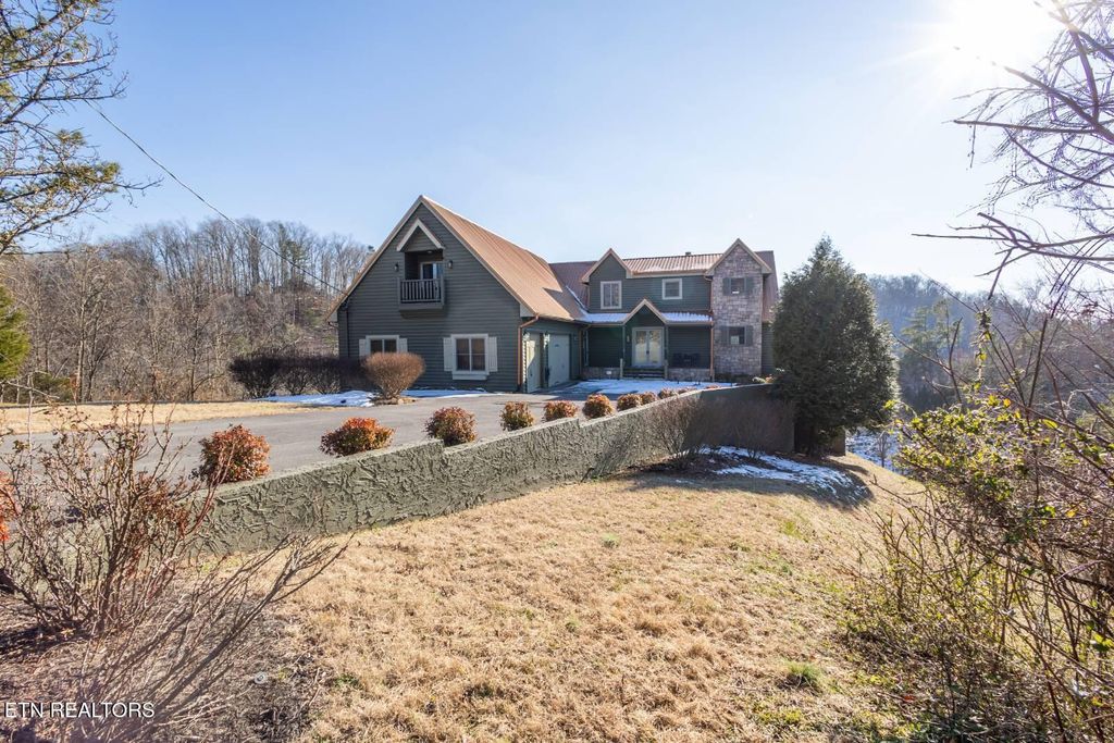 Photo of 159 Spotted Fawn Lane, Dandridge, TN 37725 (MLS # 1287616)