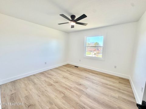 Tiny photo for 114 Happy Ending Lane, Kingston, TN 37763 (MLS # 1335492)