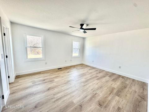 Tiny photo for 114 Happy Ending Lane, Kingston, TN 37763 (MLS # 1335492)