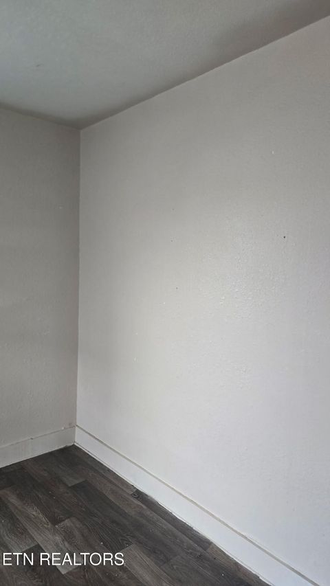 Tiny photo for 908 Crescent St, Morristown, TN 37813 (MLS # 1334640)