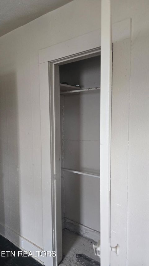 Tiny photo for 908 Crescent St, Morristown, TN 37813 (MLS # 1334640)