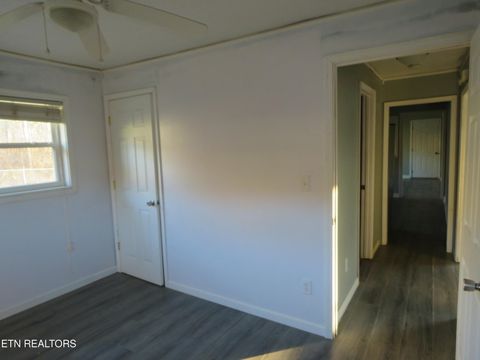 Tiny photo for 218 Lee Vlg, Harriman, TN 37748 (MLS # 1325191)