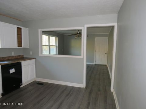 Tiny photo for 218 Lee Vlg, Harriman, TN 37748 (MLS # 1325191)