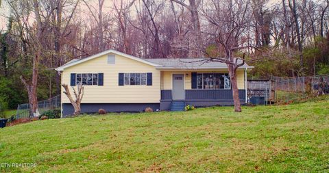 3429 Peachwood Rd Knoxville TN 37921