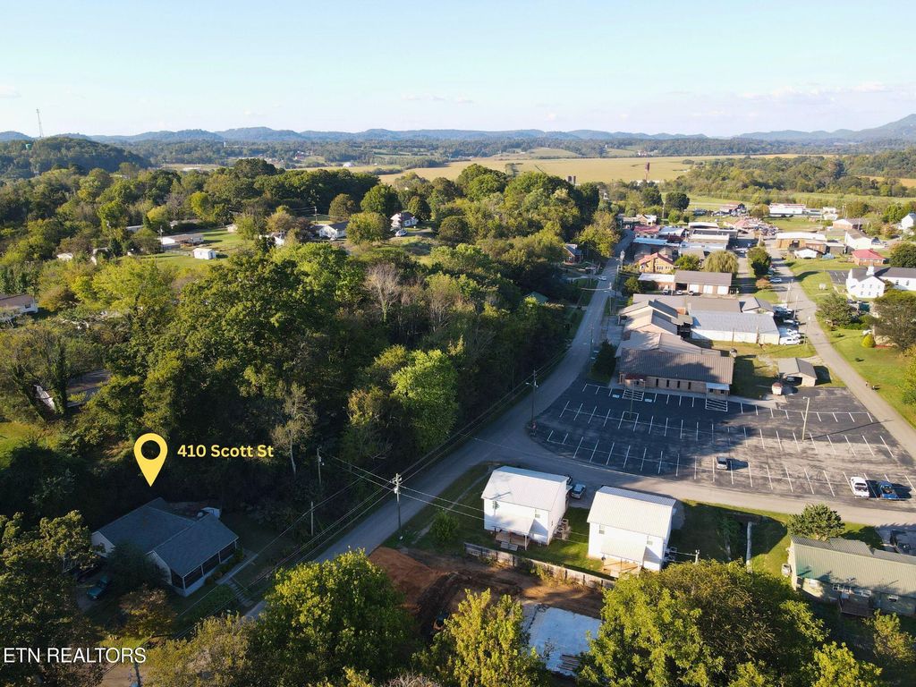 Photo of 410 Scott St, Tellico Plains, TN 37385 (MLS # 1317562)
