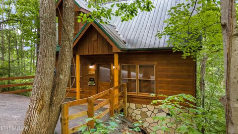 Tiny photo for 2457 N School House Gap Rd, Sevierville, TN 37876 (MLS # 1330181)