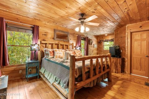Tiny photo for 2457 N School House Gap Rd, Sevierville, TN 37876 (MLS # 1330181)