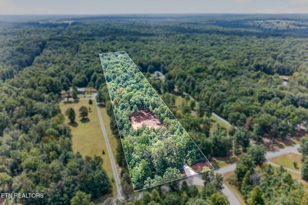 Photo of 205 High Flats Rd, Monterey, TN 38574 (MLS # 1355607)