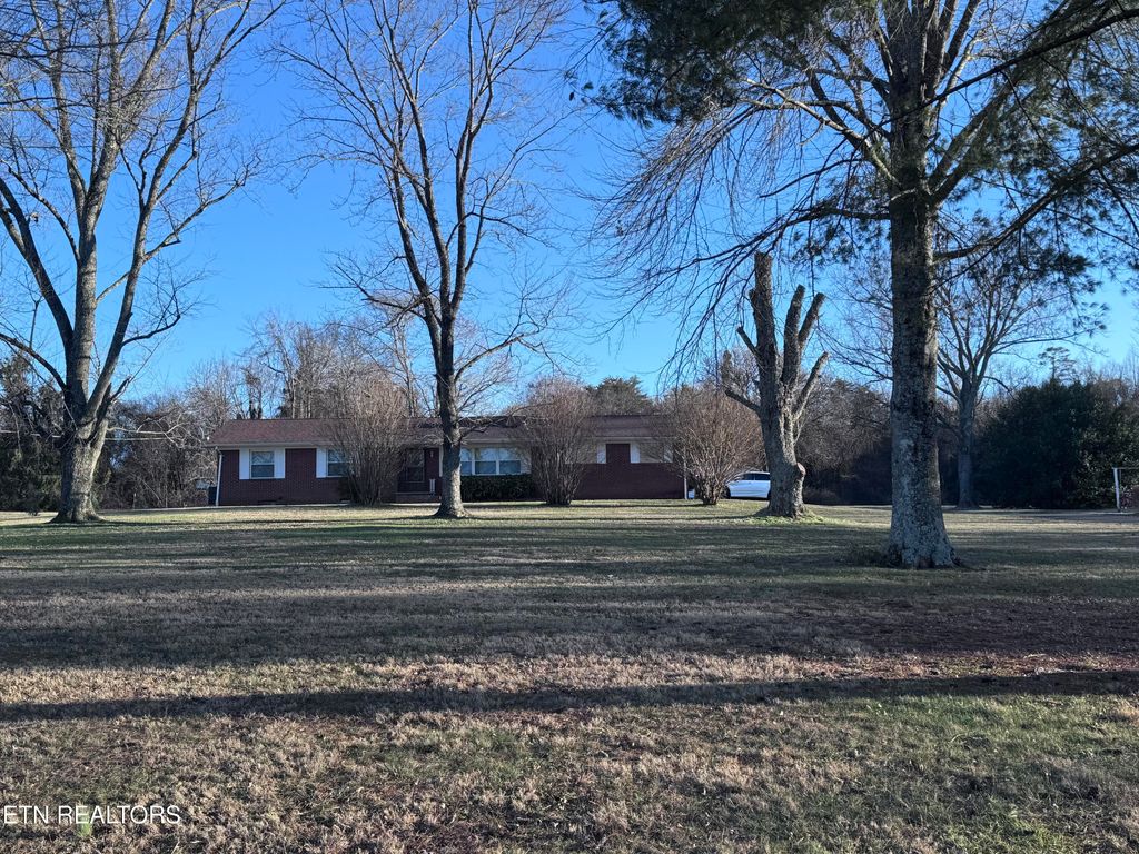 Photo of 2743 Big Springs Rd, Friendsville, TN 37737 (MLS # 1328900)