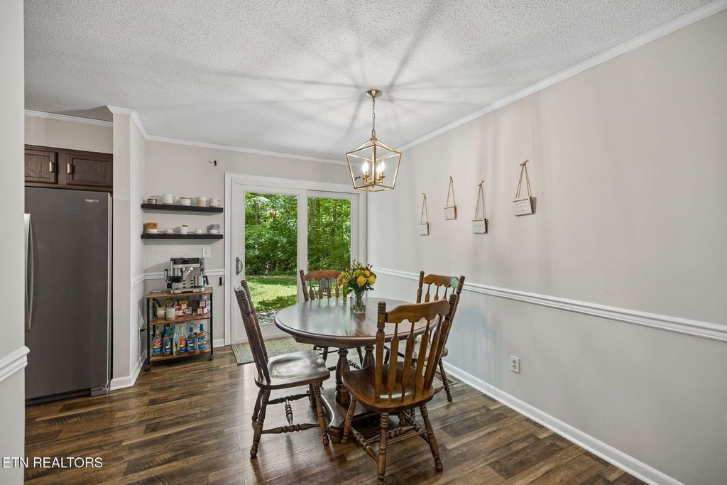 Photo of 1036 Forest Heights Circle, Lenoir City, TN 37772 (MLS # 1342537)
