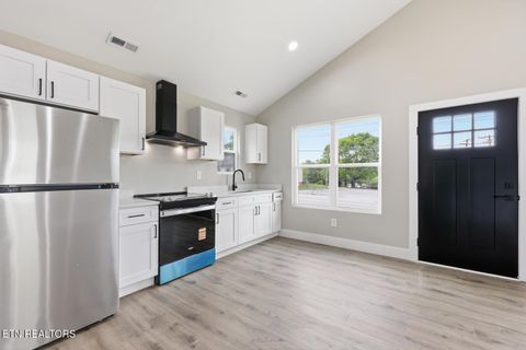 Tiny photo for 1443 Beaumont Ave, Knoxville, TN 37921 (MLS # 1340258)