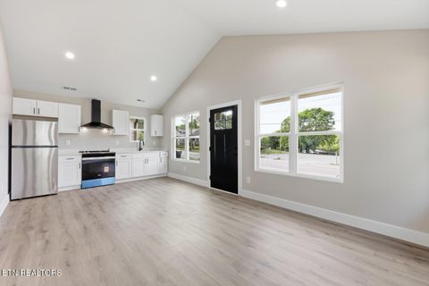 Tiny photo for 1443 Beaumont Ave, Knoxville, TN 37921 (MLS # 1340258)