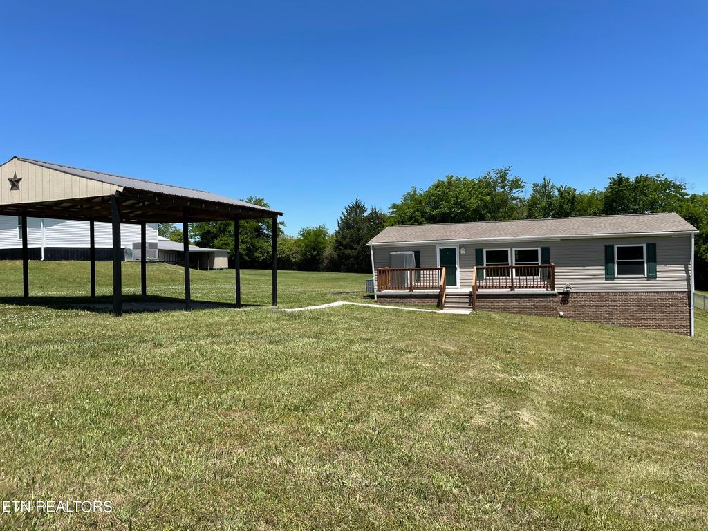 Photo of 139 Village Lane, Madisonville, TN 37354 (MLS # 1340141)