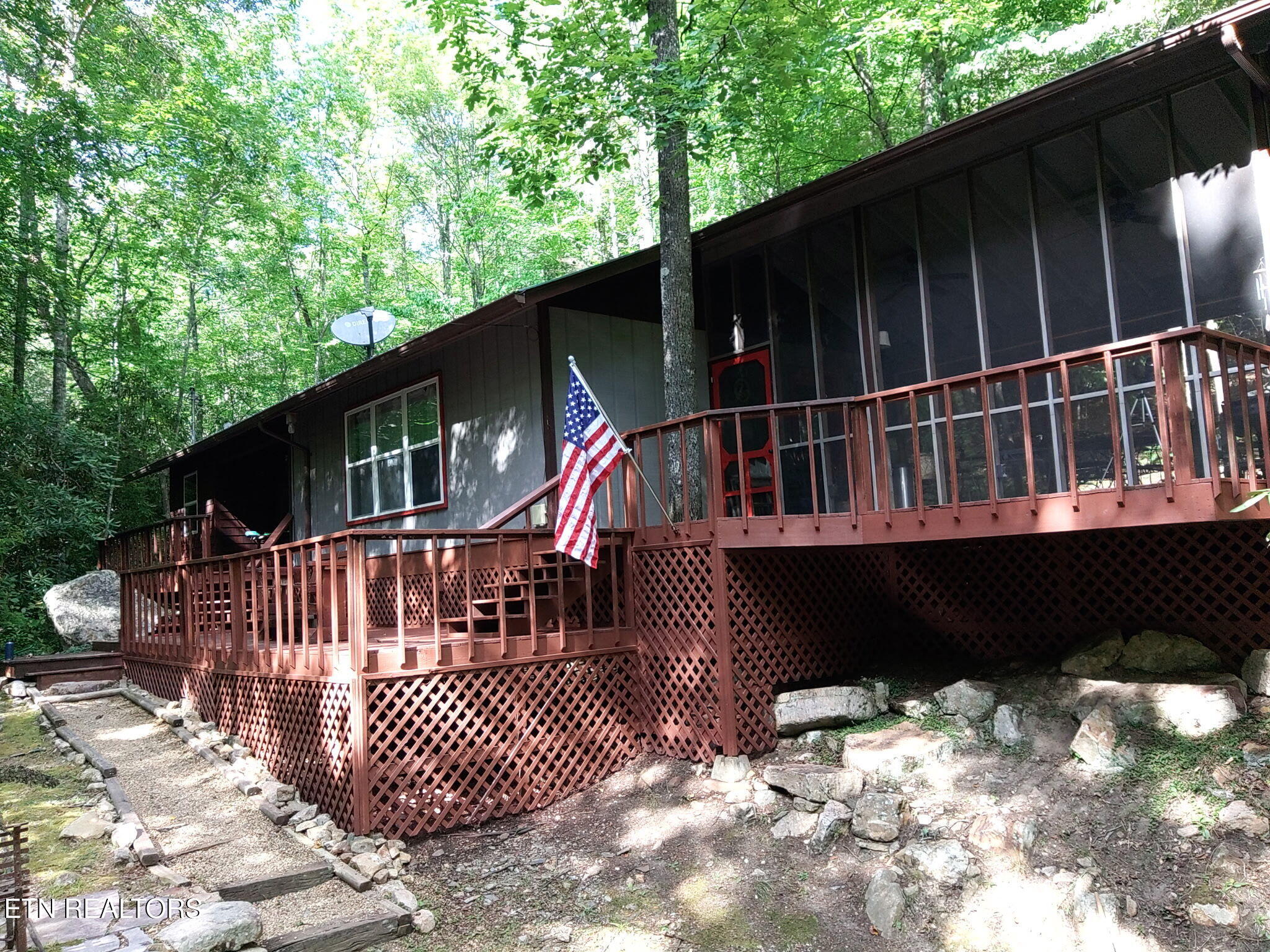 1324 Huskey Branch Rd
