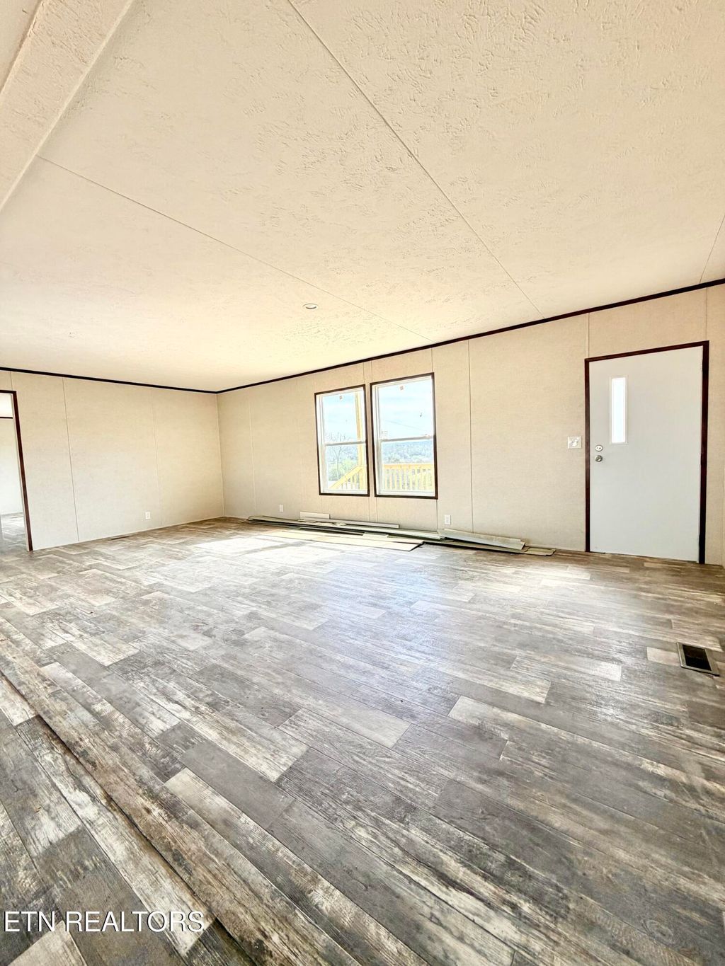 Photo of 343 Perkey Way, New Tazewell, TN 37825 (MLS # 1336614)