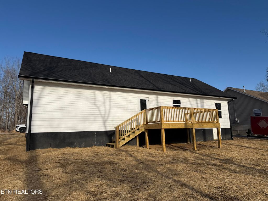 Photo of 2113 Utah Trace, Crossville, TN 38572 (MLS # 1320124)