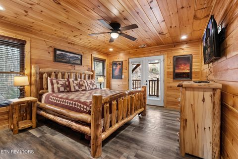 Tiny photo for 2804 Murray Ridge Rd, Sevierville, TN 37876 (MLS # 1324693)