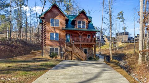 Photo of 2804 Murray Ridge Rd, Sevierville, TN 37876 (MLS # 1324693)