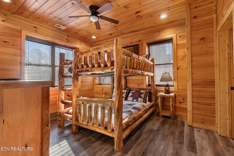 Tiny photo for 2804 Murray Ridge Rd, Sevierville, TN 37876 (MLS # 1324693)