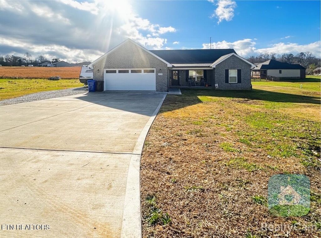 Photo of 202 Ashton Lane, Madisonville, TN 37354 (MLS # 1323038)