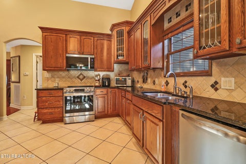 Tiny photo for 31 Thames Court, Fairfield Glade, TN 38558 (MLS # 1359964)
