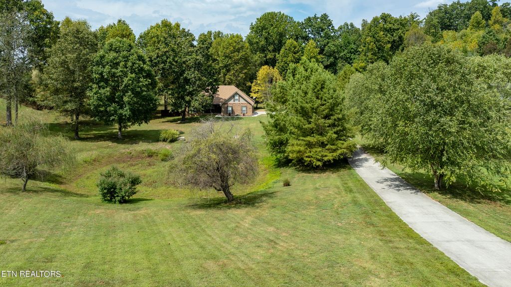 Photo of 1241 Houston Springs Rd, Greenback, TN 37742 (MLS # 1275410)