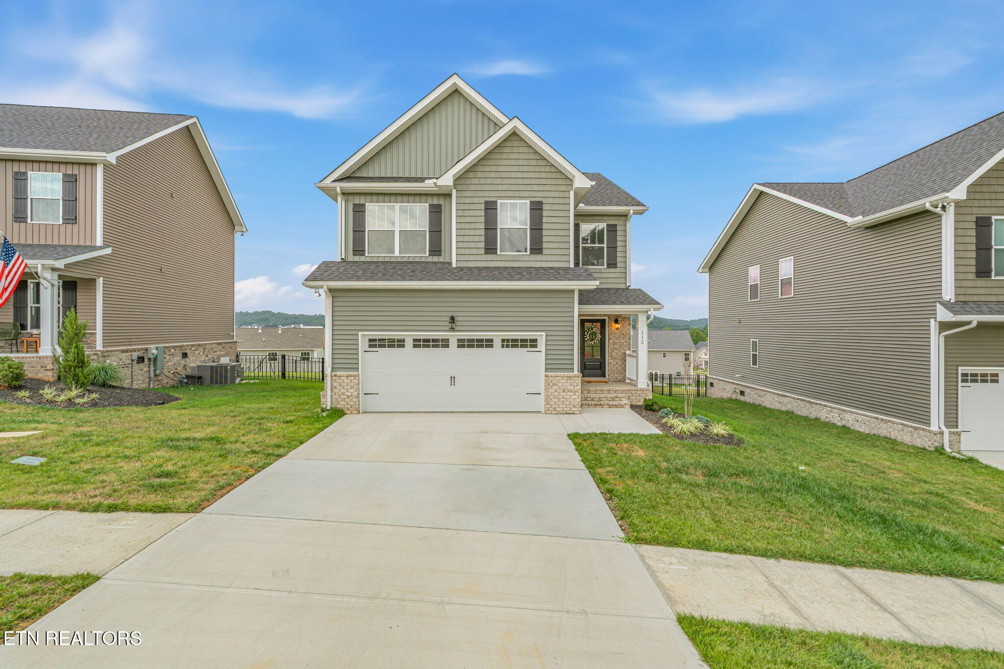 112 Cedarberry St