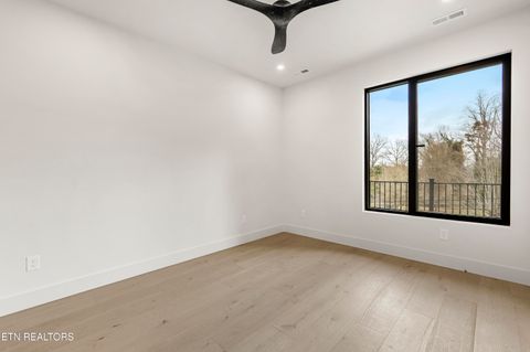 Tiny photo for 808 Vera Valley Way, Knoxville, TN 37919 (MLS # 1331376)