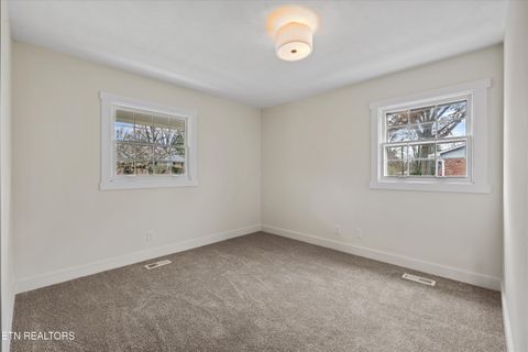 Tiny photo for 609 Coventry Rd, Knoxville, TN 37923 (MLS # 1323553)
