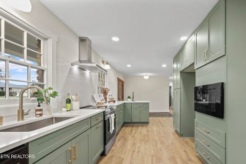 Tiny photo for 609 Coventry Rd, Knoxville, TN 37923 (MLS # 1323553)