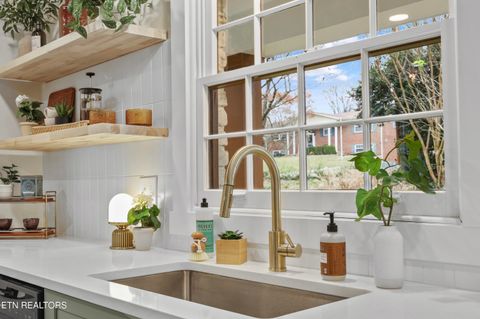 Tiny photo for 609 Coventry Rd, Knoxville, TN 37923 (MLS # 1323553)