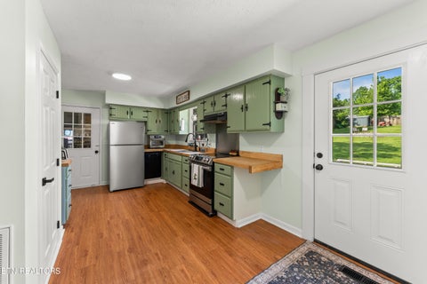 Tiny photo for 151 Pond Rd, Oliver Springs, TN 37840 (MLS # 1342514)
