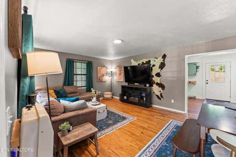 Tiny photo for 151 Pond Rd, Oliver Springs, TN 37840 (MLS # 1342514)