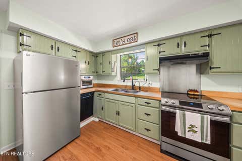 Tiny photo for 151 Pond Rd, Oliver Springs, TN 37840 (MLS # 1342514)