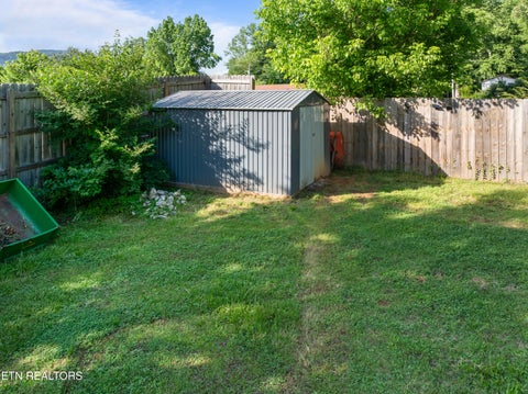Tiny photo for 151 Pond Rd, Oliver Springs, TN 37840 (MLS # 1342514)